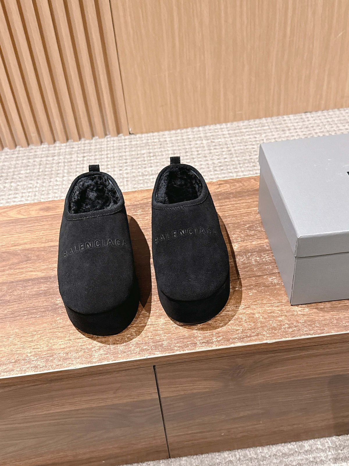China Replica Balenciaga Women Shoes 95usd Only