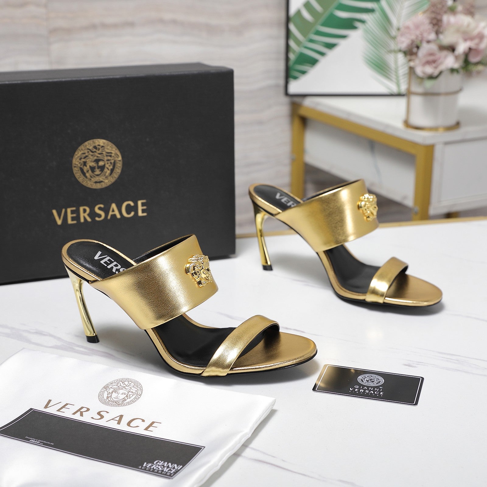 China Replica Versace Women Shoes 102usd Only