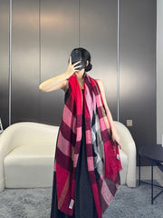 China Replica Burberry Scarf 56usd Only