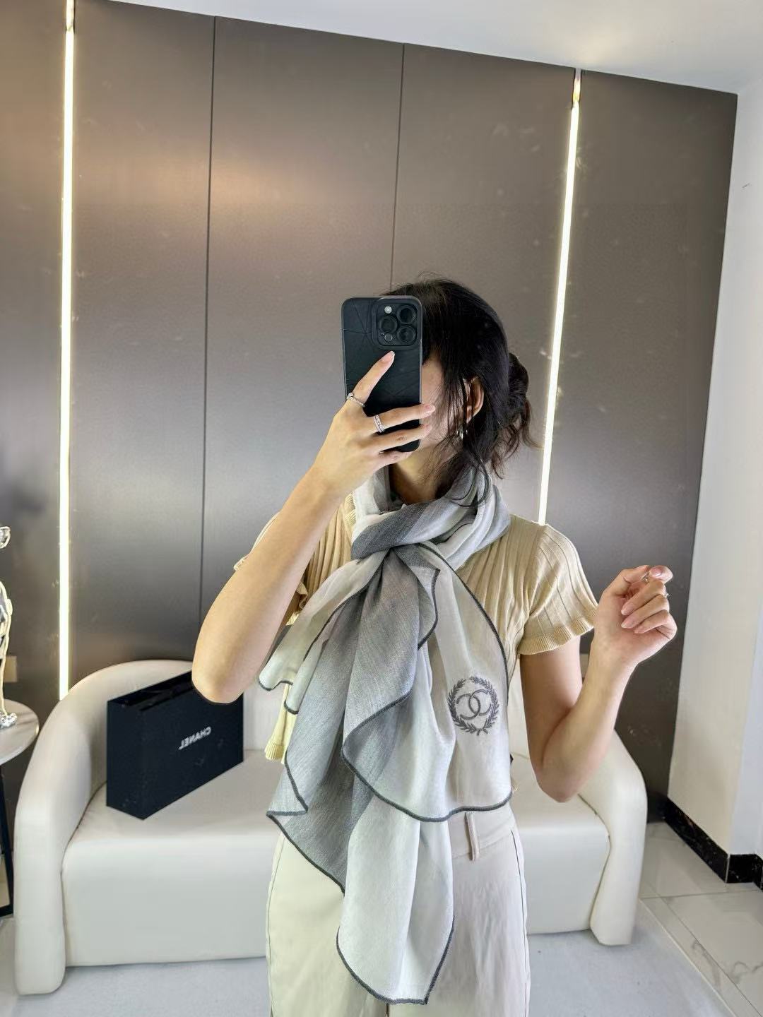 China Replica Chanel Scarf 70usd Only