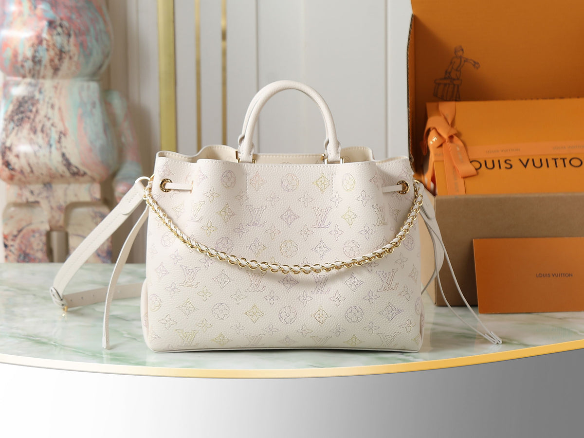 China Replica LV Handbags 228usd Only