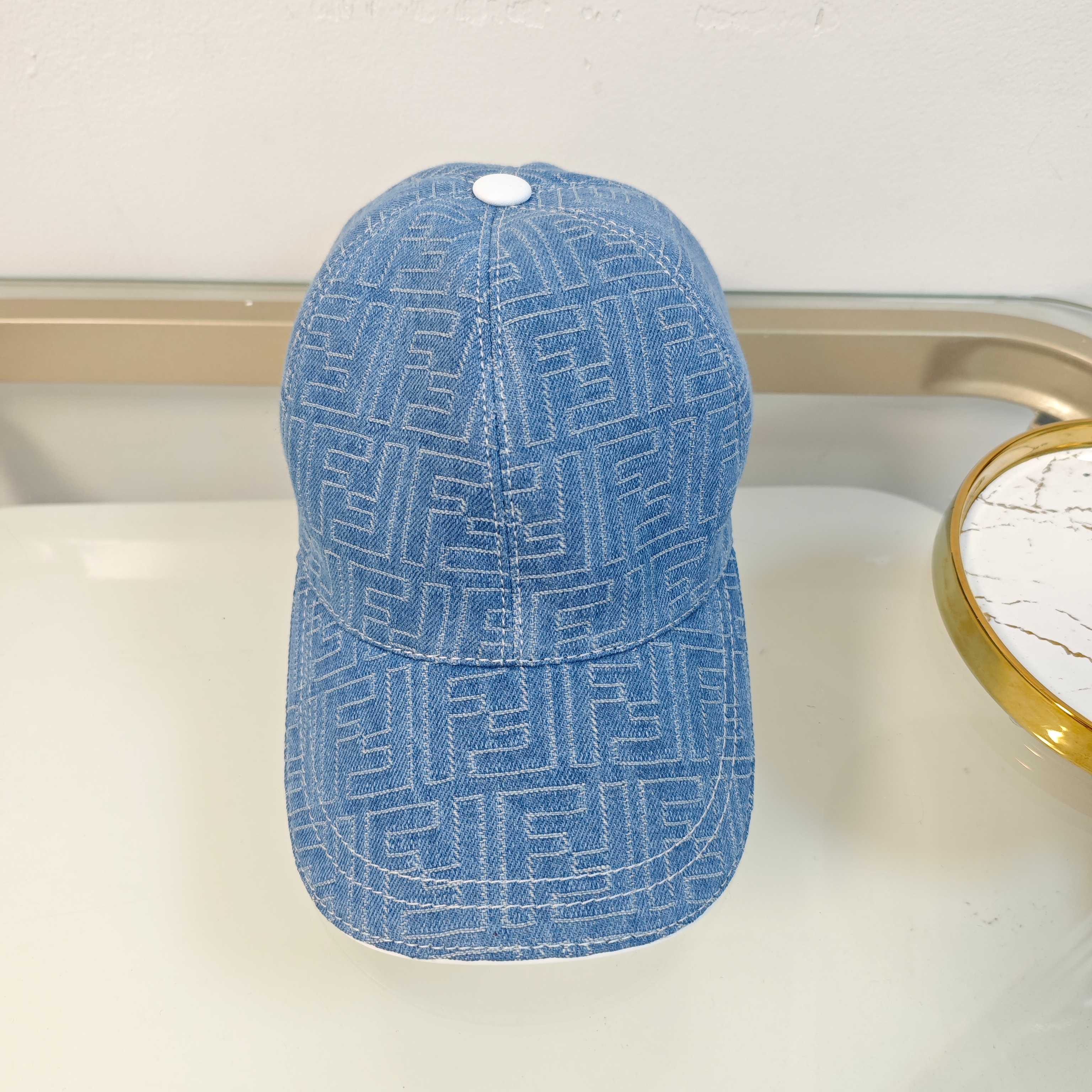 China Replica Fendi Hats 36usd Only