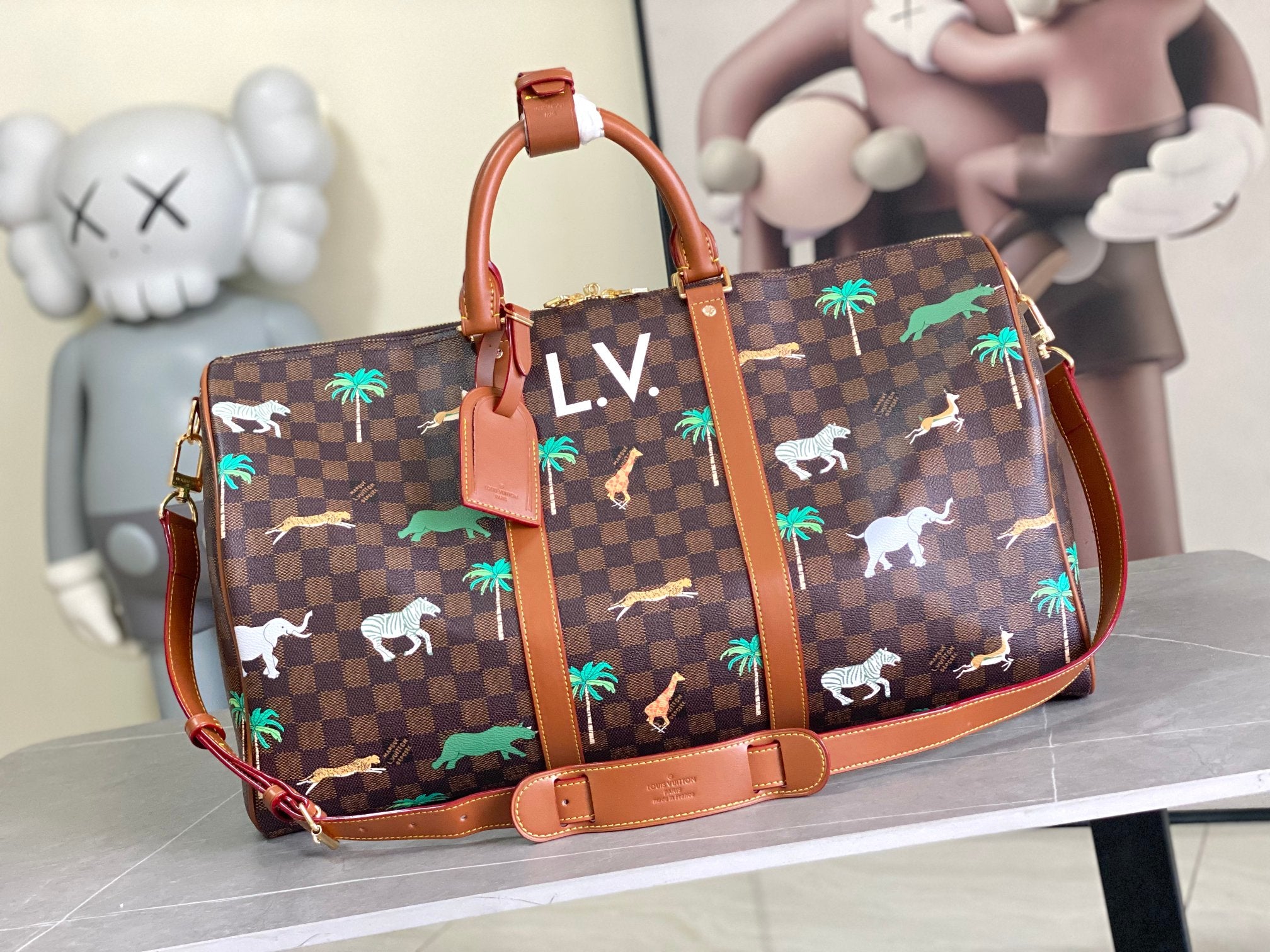 China Replica LV Handbags 195usd Only