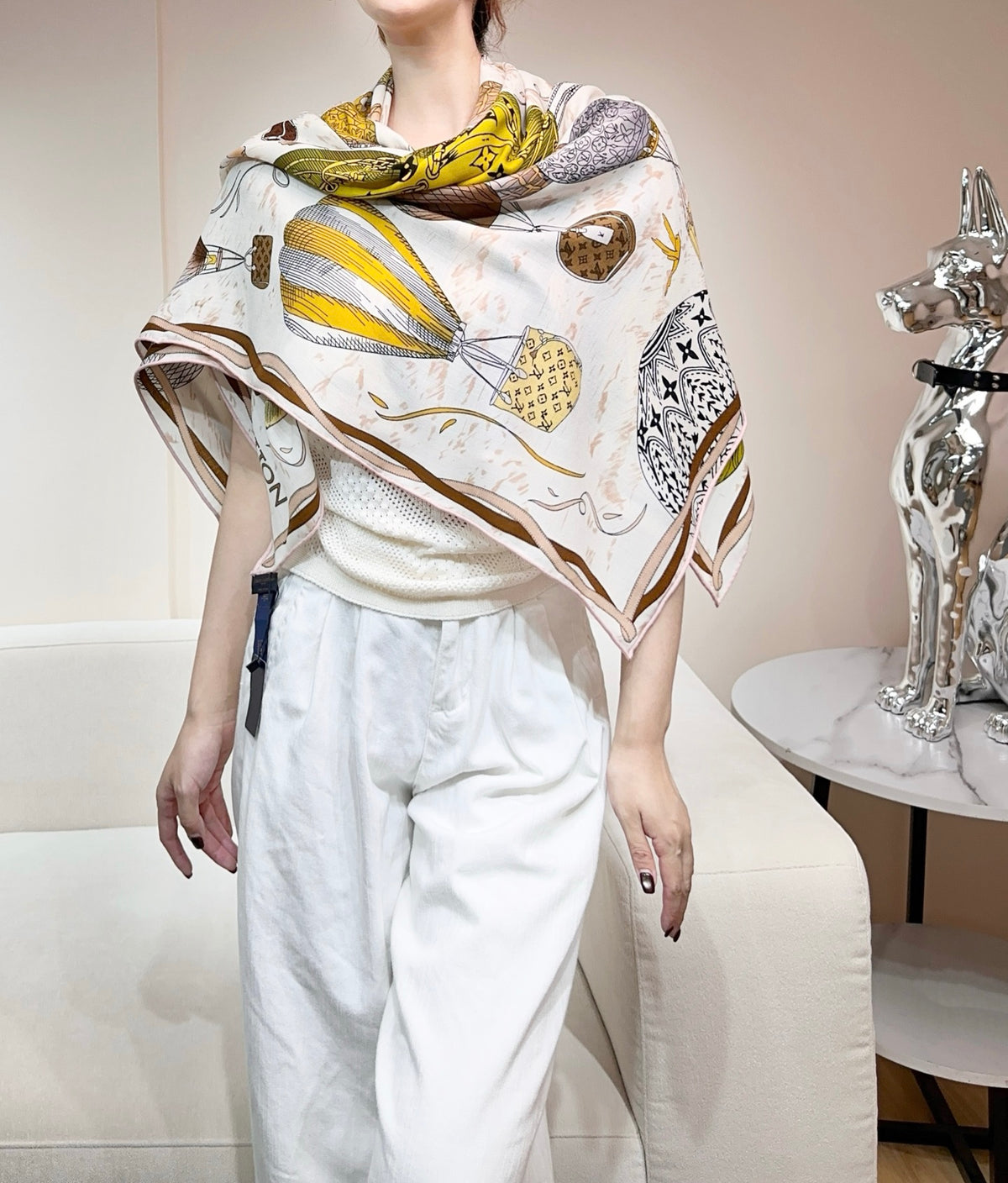 China Replica LV Scarf 84usd Only