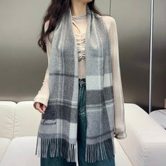 China Replica Burberry Scarf 44usd Only