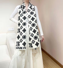 China Replica LV Scarf 58usd Only