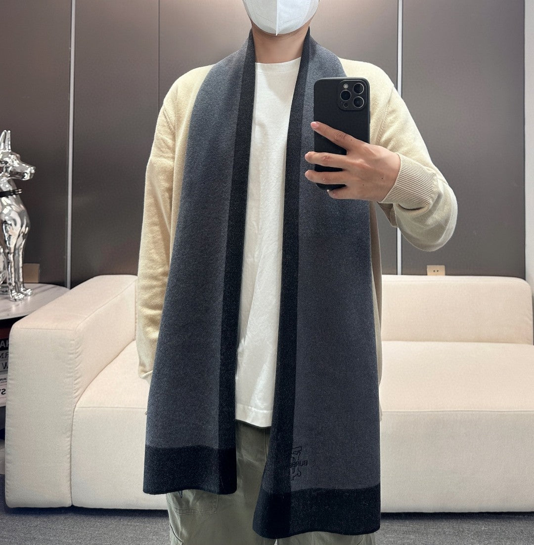 China Replica Burberry Scarf 44usd Only