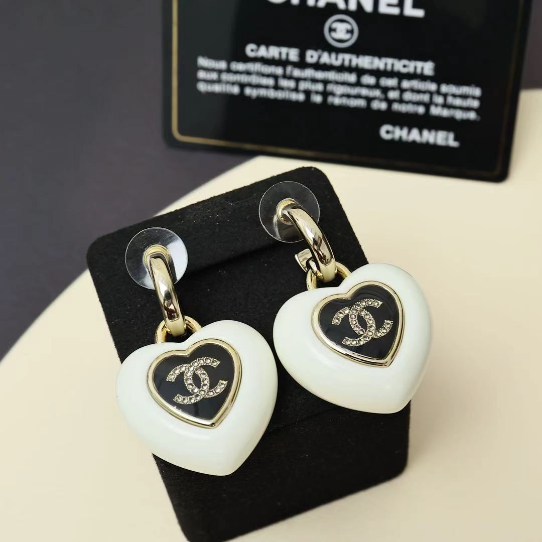 China Replica Chanel Earrings 28usd Only