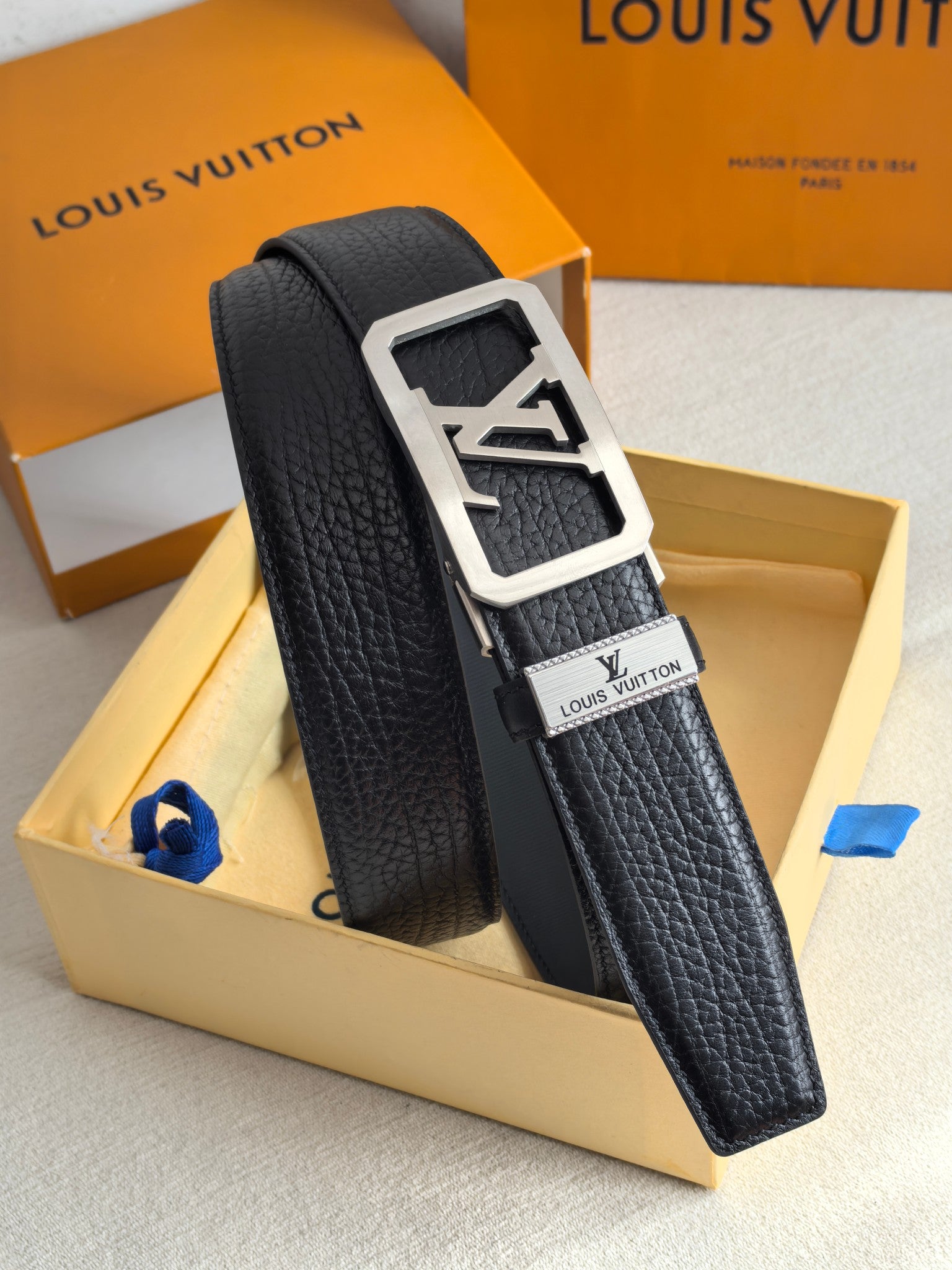 China Replica LV Belts 63usd Only