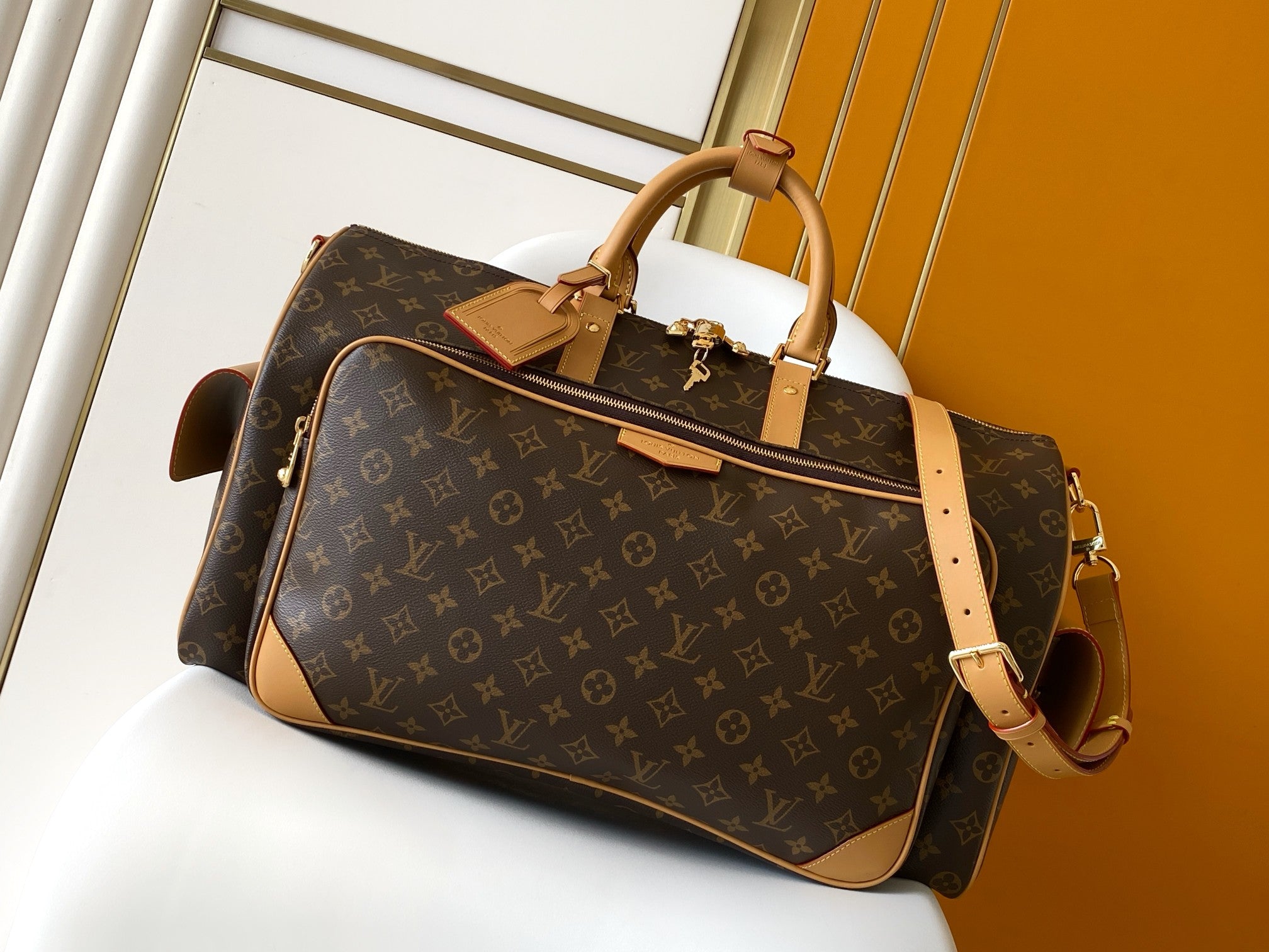 China Replica LV Handbags 204usd Only
