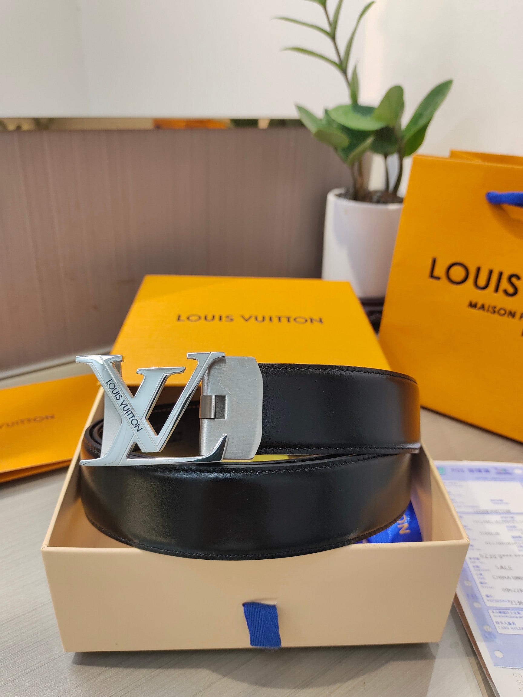 China Replica LV Belts 52usd Only