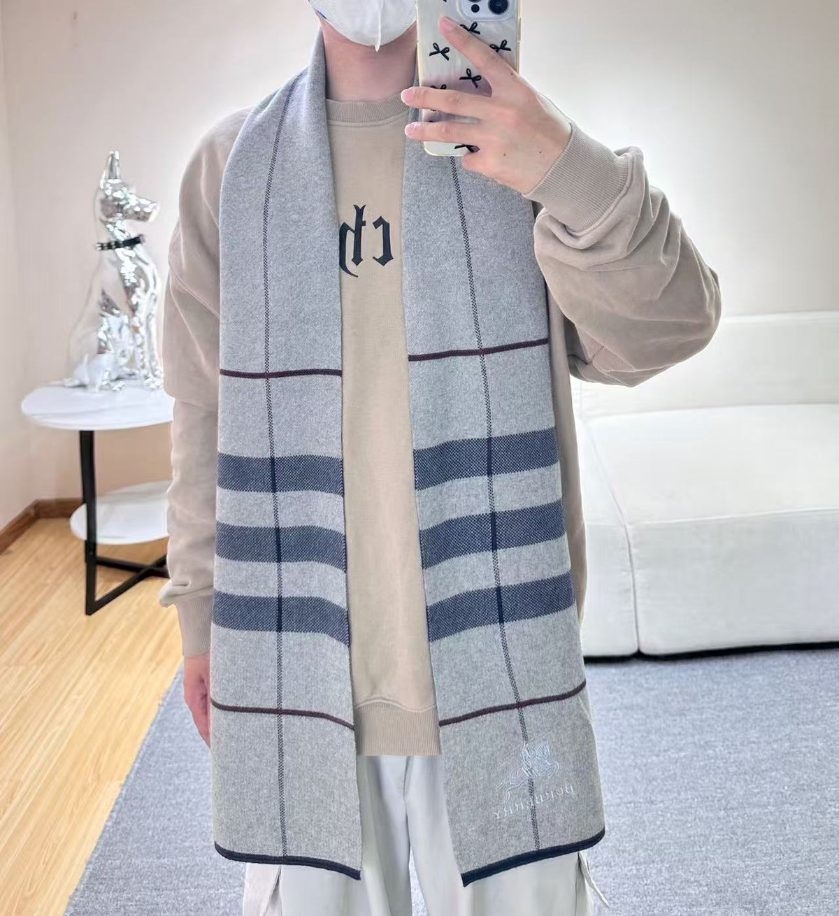 China Replica Burberry Scarf 44usd Only