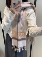 China Replica Burberry Scarf 46usd Only