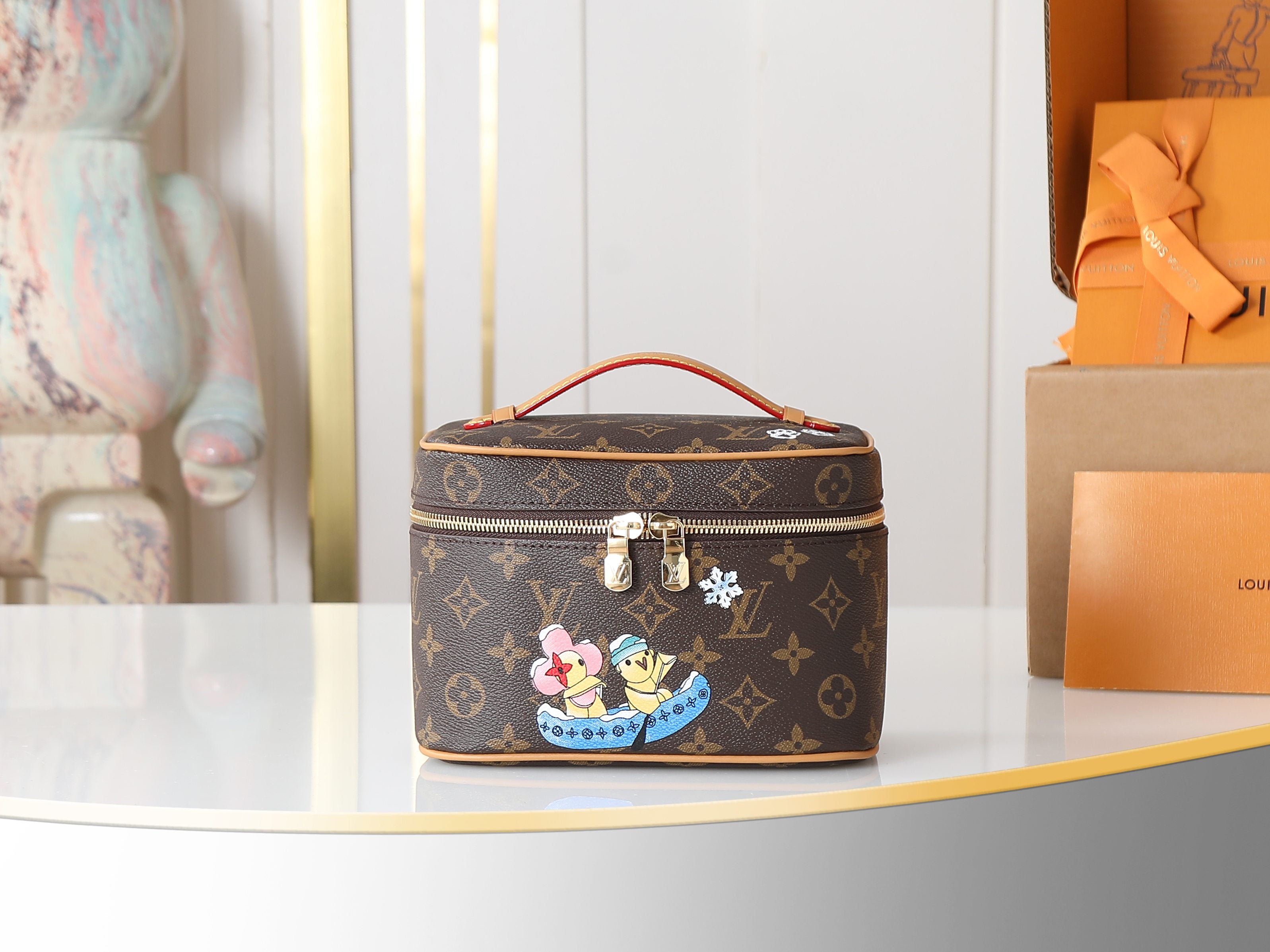 China Replica LV Handbags 123usd Only