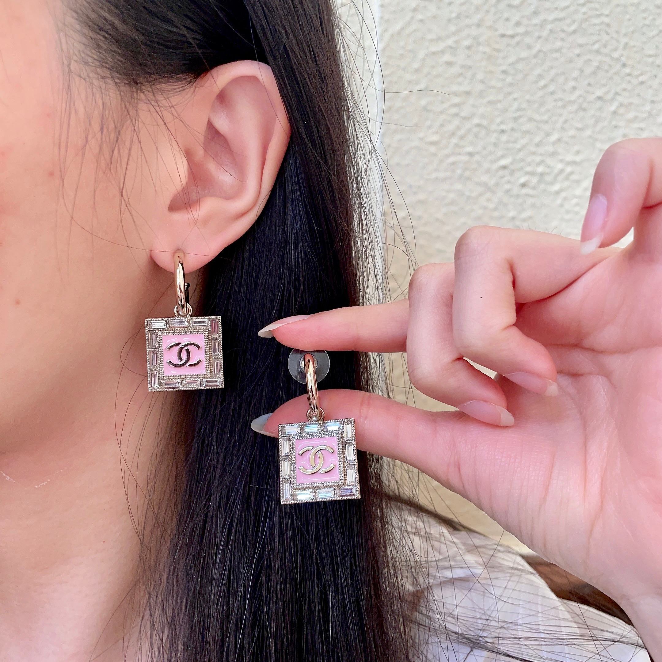 China Replica Chanel Earrings 42usd Only