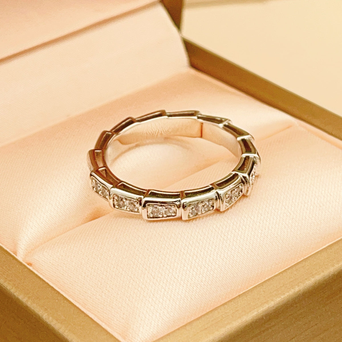 China Replica Gucci Rings 26usd Only
