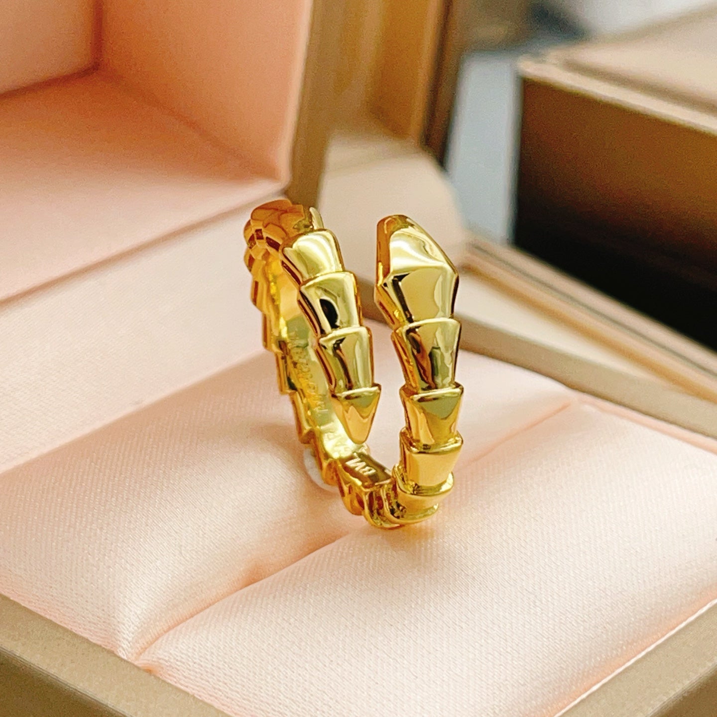 China Replica Gucci Rings 26usd Only