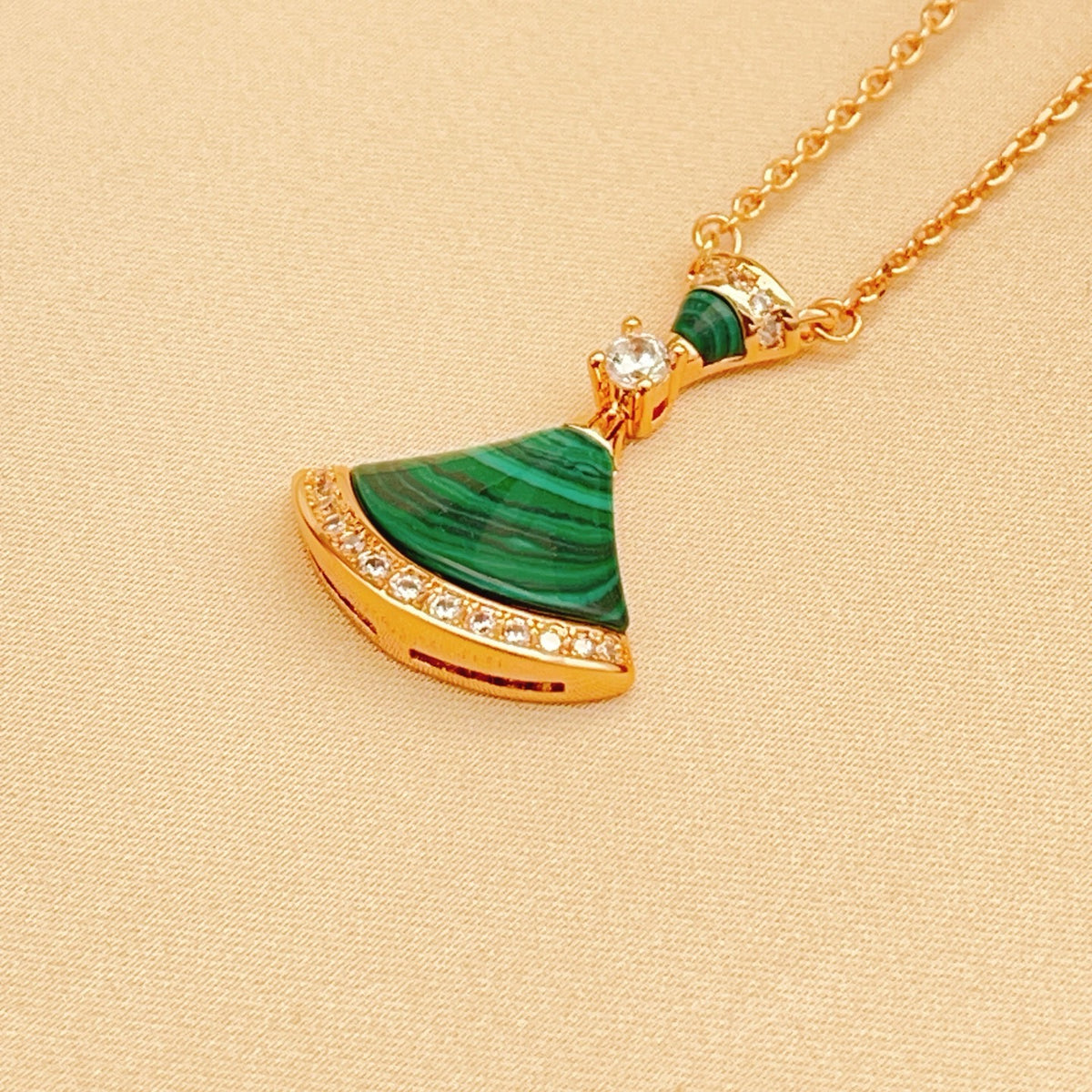China Replica Bvlgari Necklaces 33usd Only