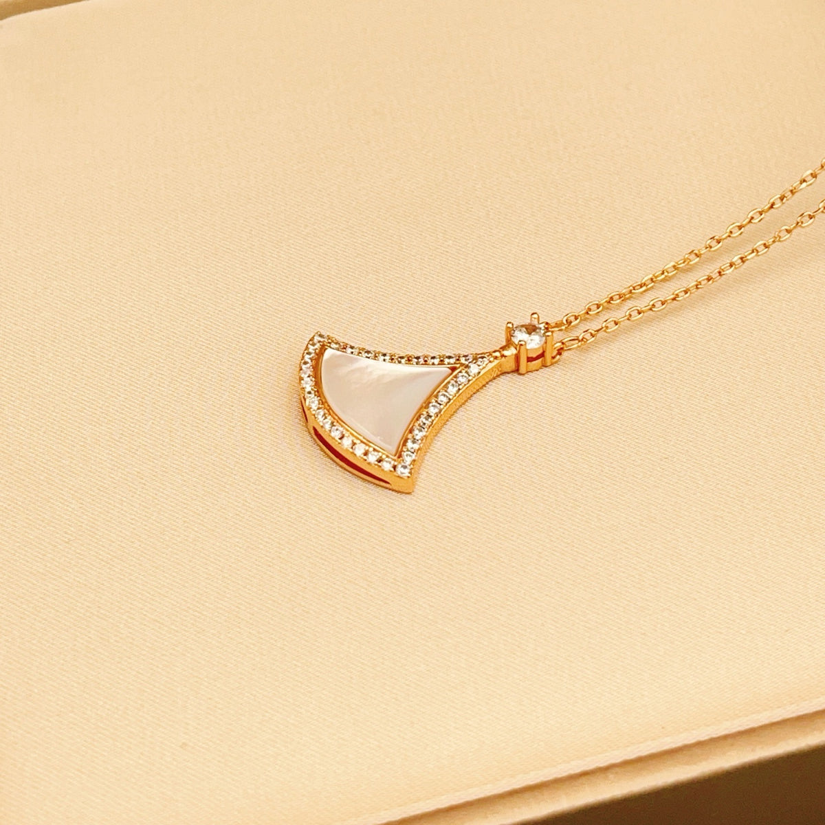 China Replica Bvlgari Necklaces 36usd Only
