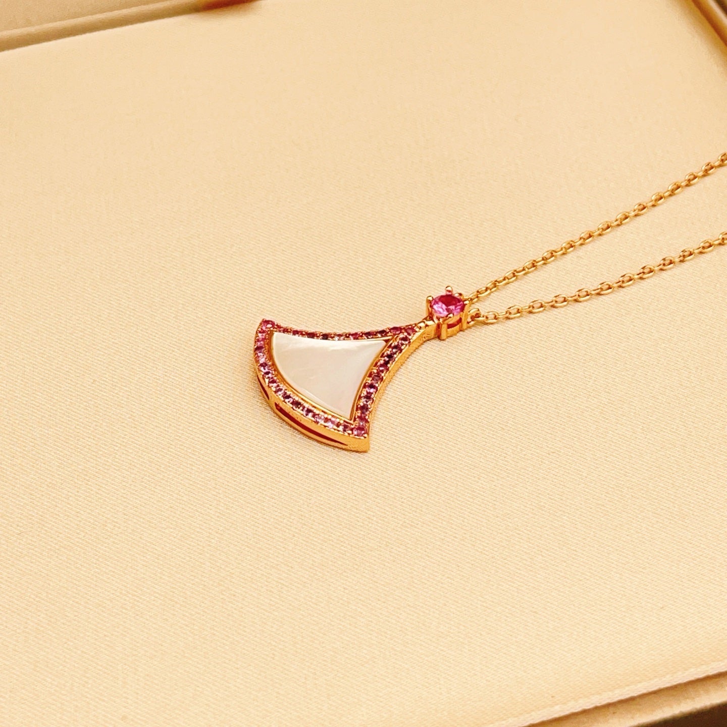 China Replica Bvlgari Necklaces 36usd Only