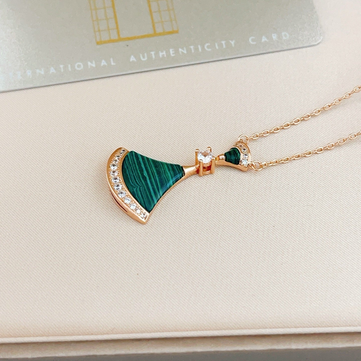 China Replica Bvlgari Necklaces 39usd Only