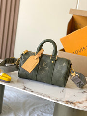 China Replica LV Handbags 255usd Only