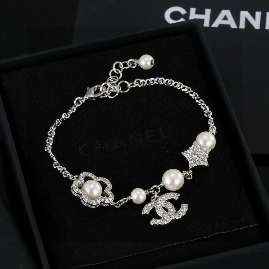 China Replica Chanel Bracelets 25usd Only