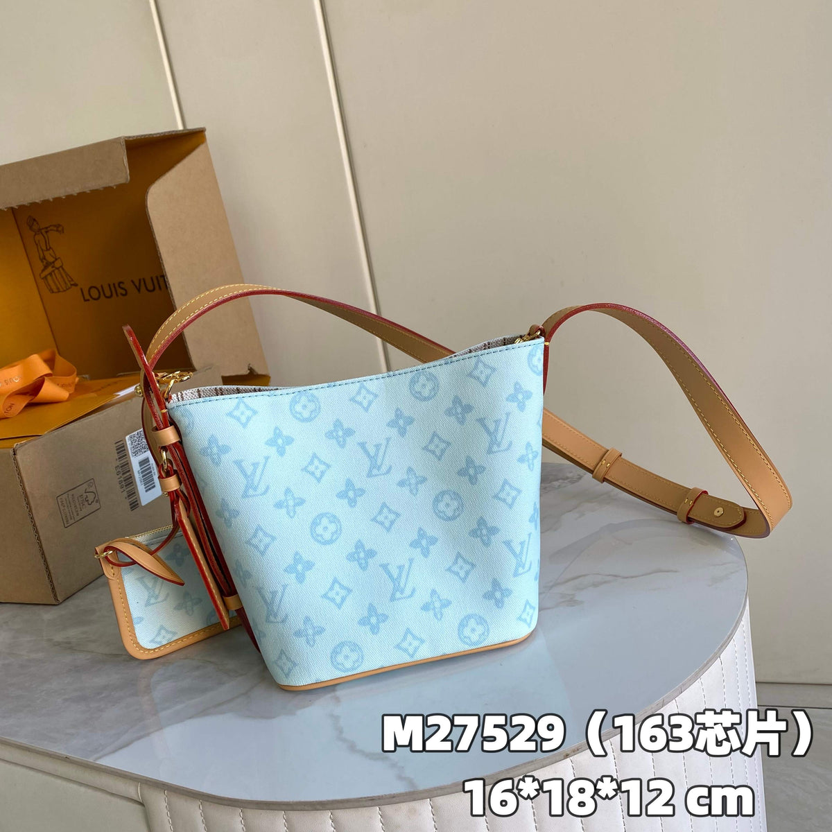 China Replica LV Handbags 135usd Only