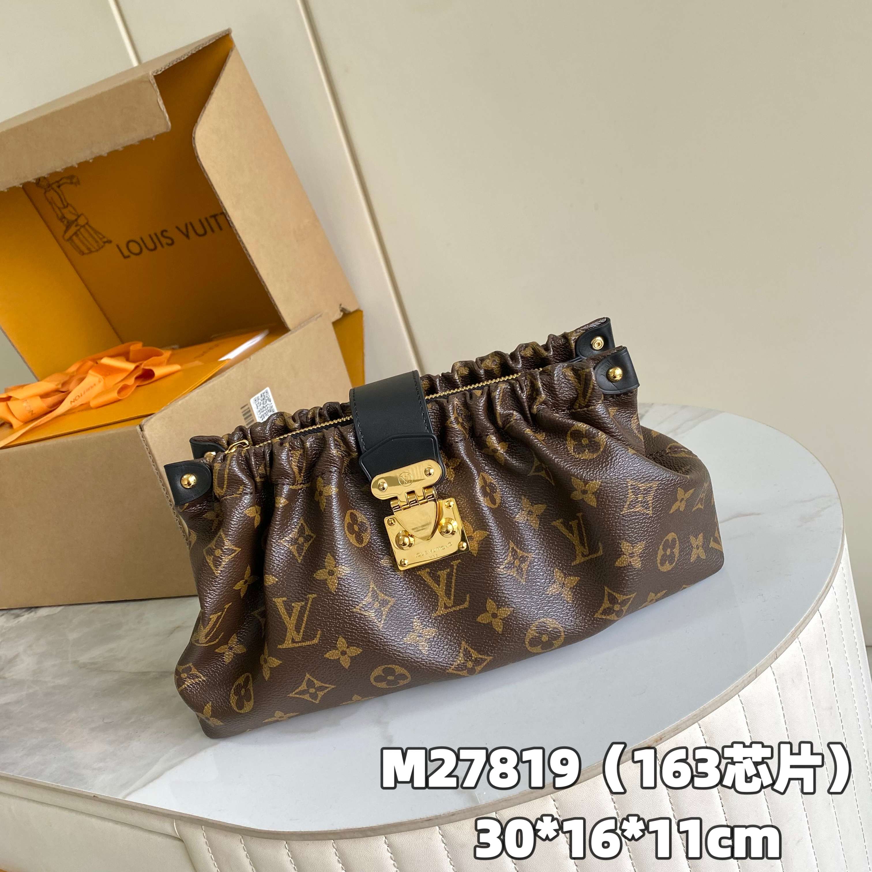 China Replica LV Handbags 153usd Only