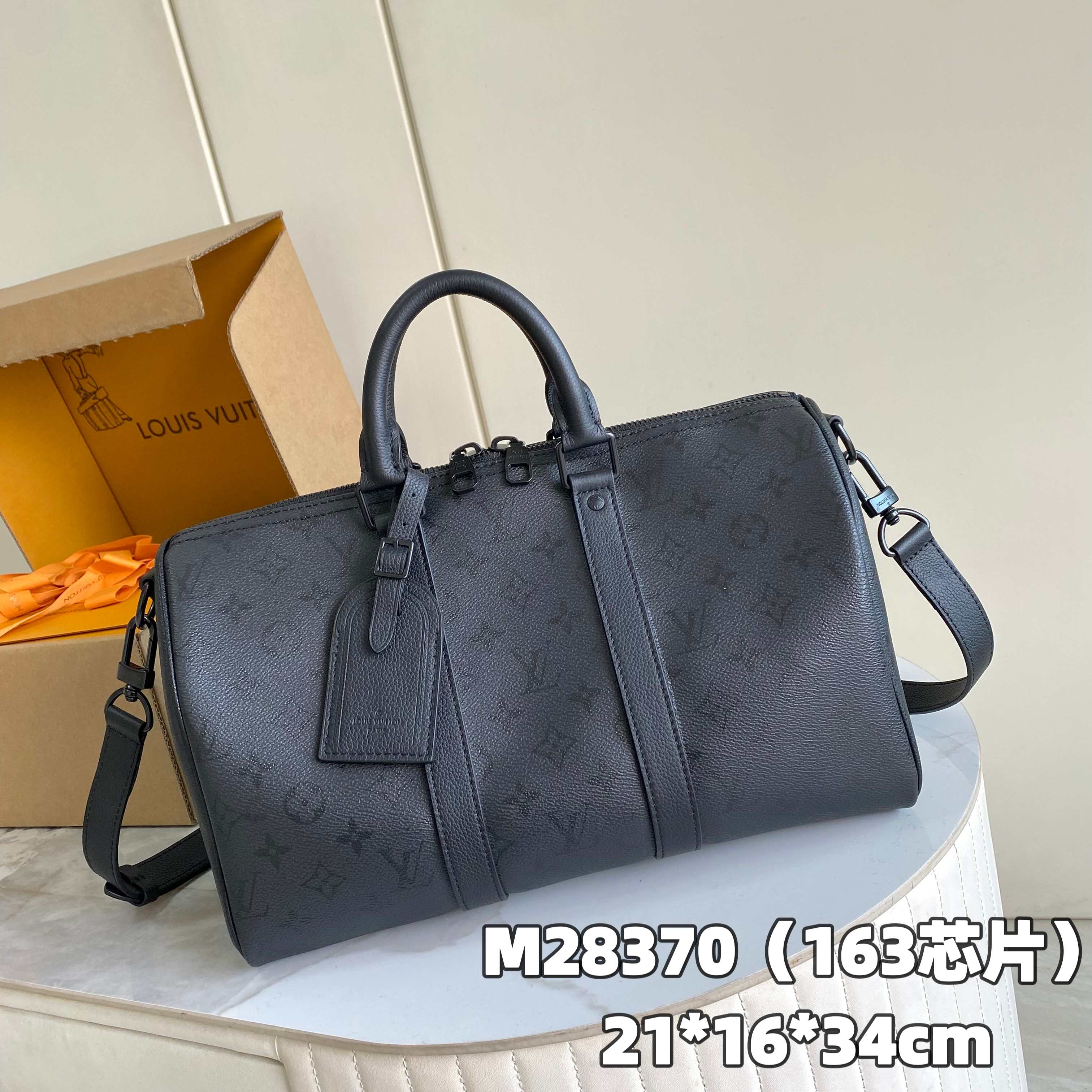 China Replica LV Handbags 144usd Only