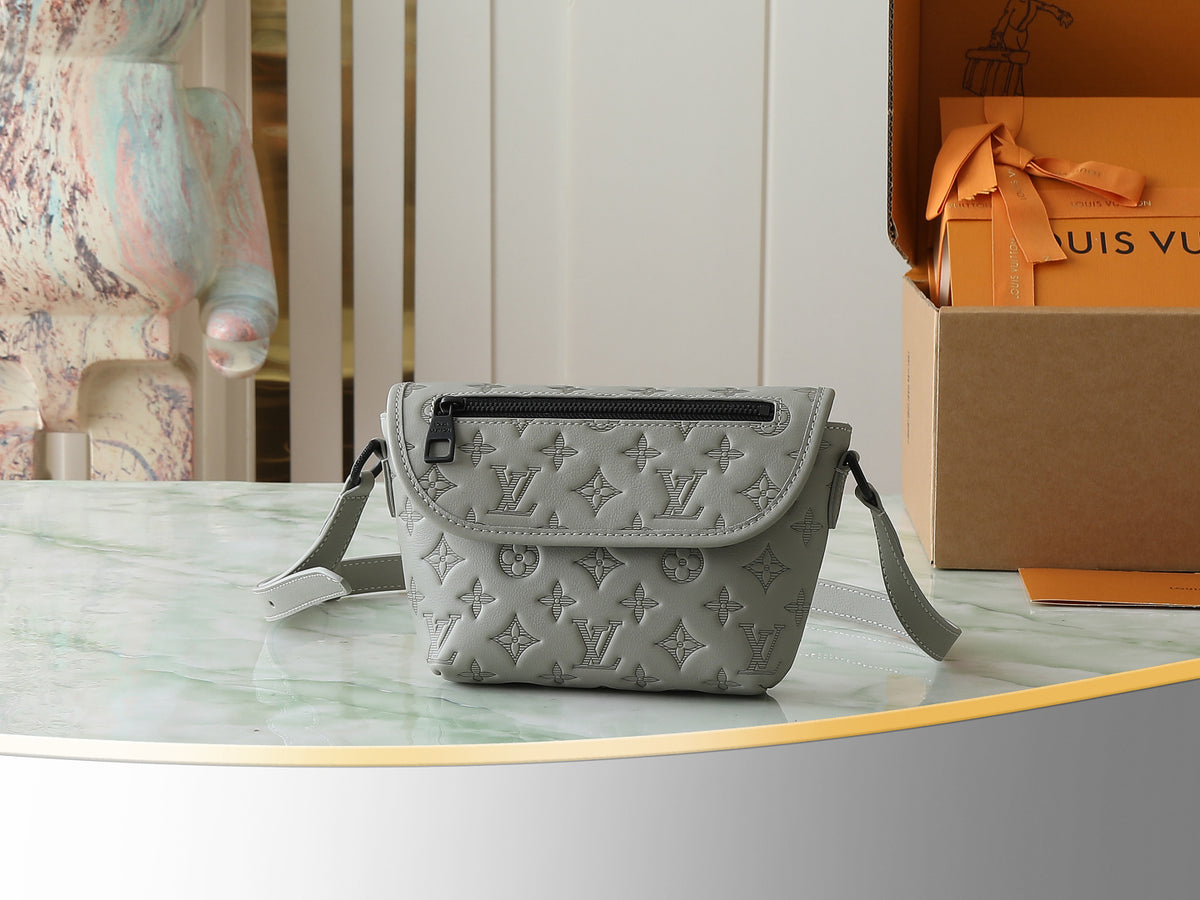 China Replica LV Handbags 144usd Only