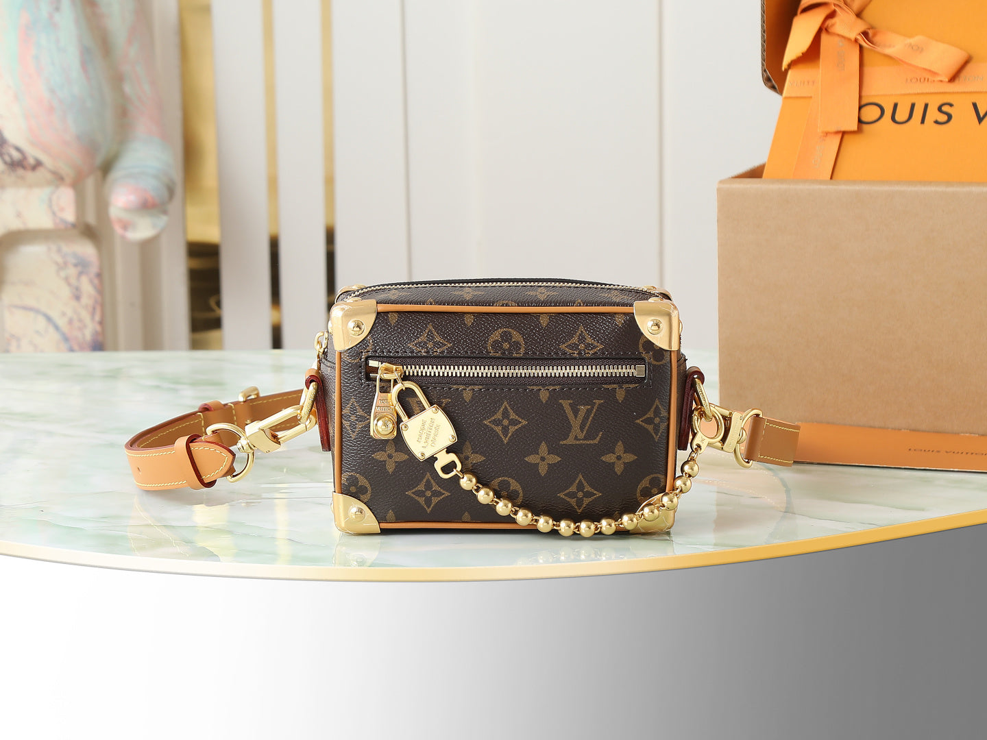 China Replica LV Handbags 162usd Only