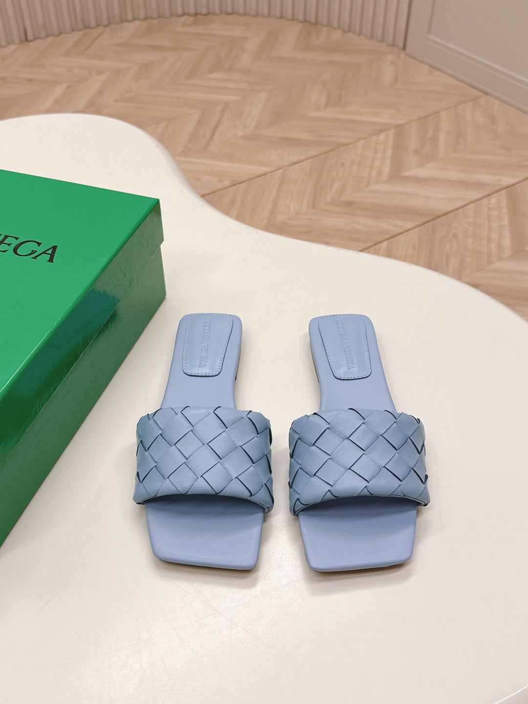 China Replica Bottega Veneta Women Shoes 108usd Only