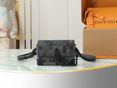China Replica LV Handbags 162usd Only