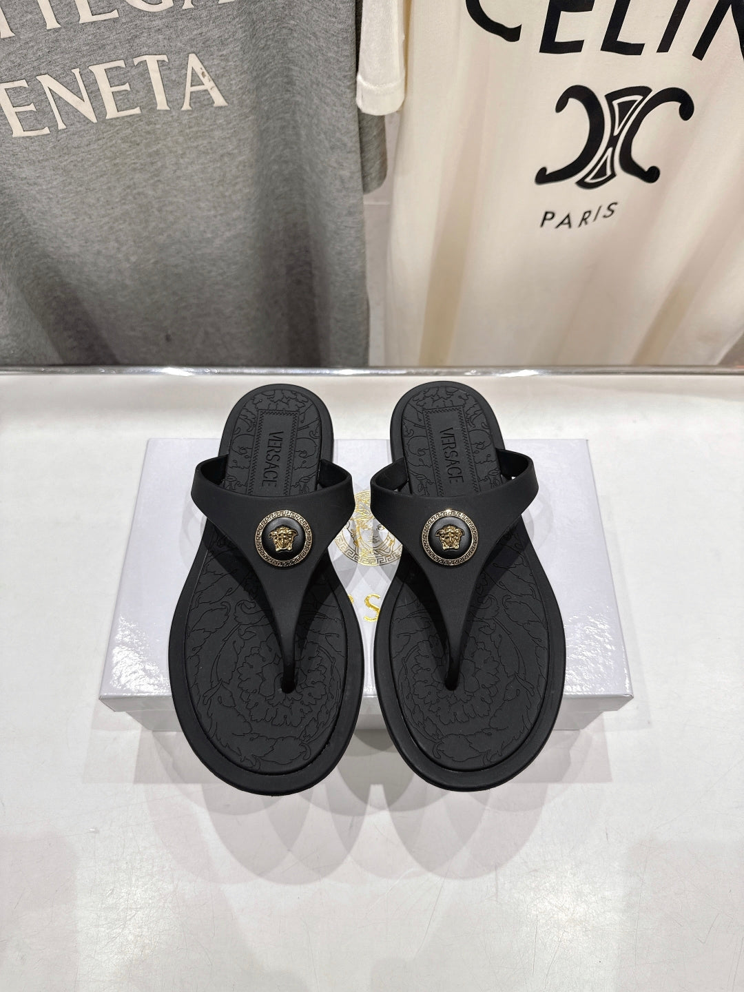 China Replica Versace Women Shoes 56usd Only