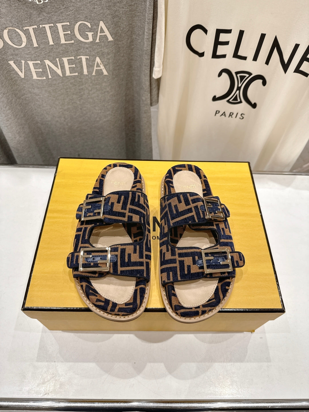China Replica Fendi Women Shoes 77usd Only