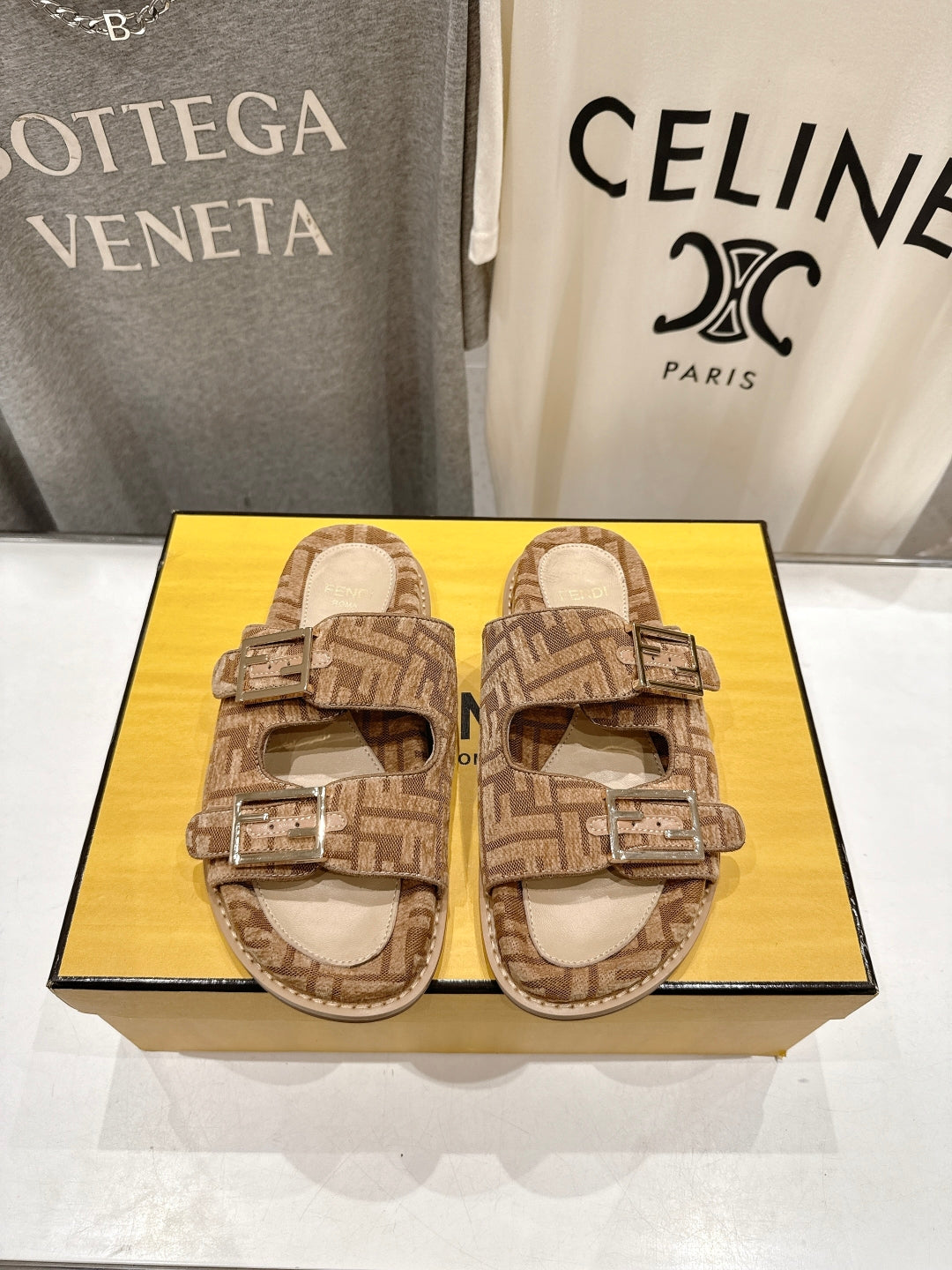 China Replica Fendi Women Shoes 77usd Only