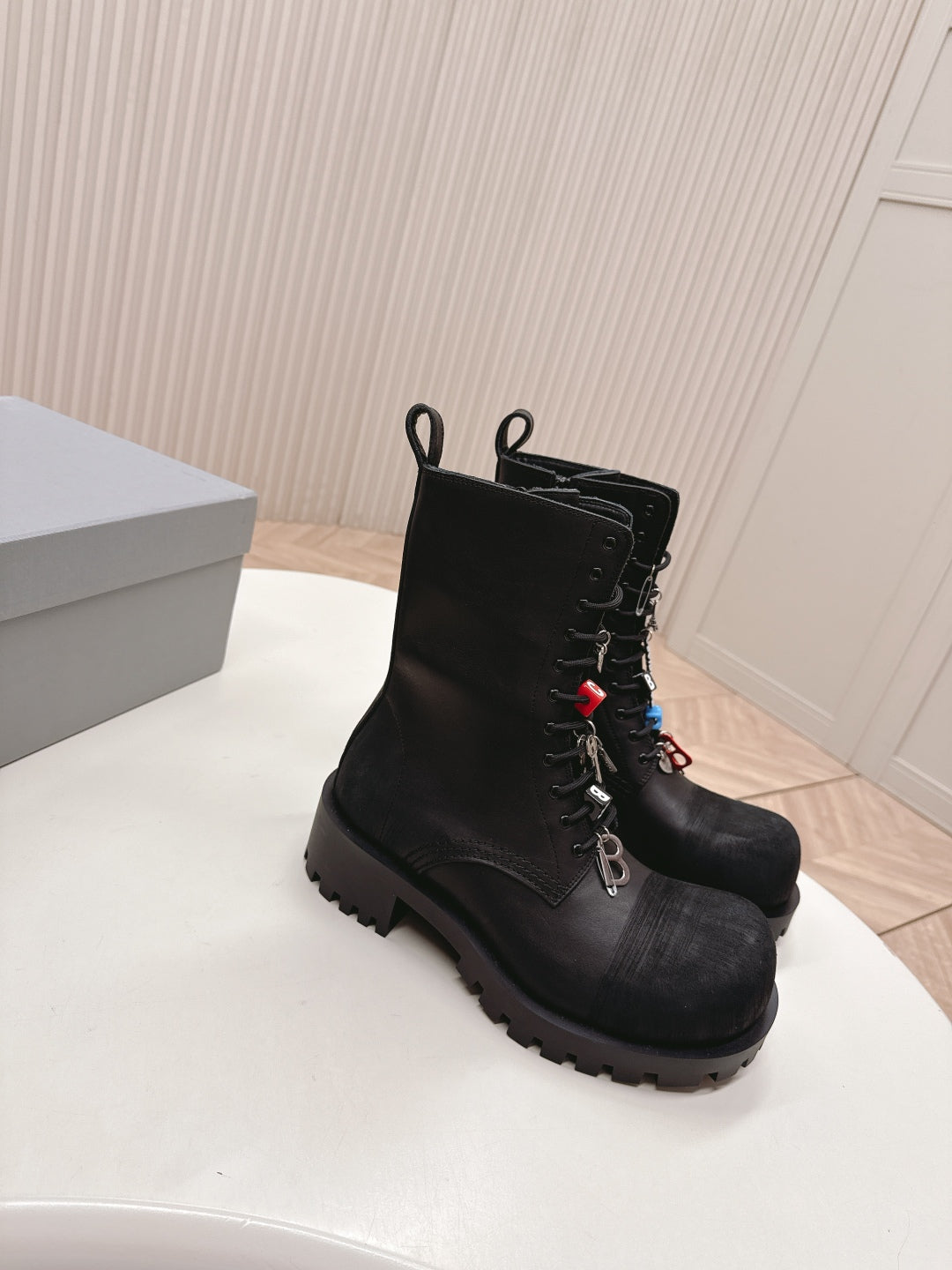 China Replica Balenciaga Women Shoes 175usd Only