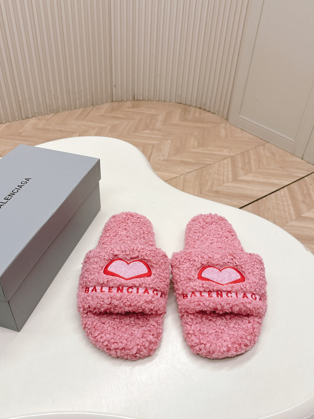 China Replica Balenciaga Women Shoes 70usd Only