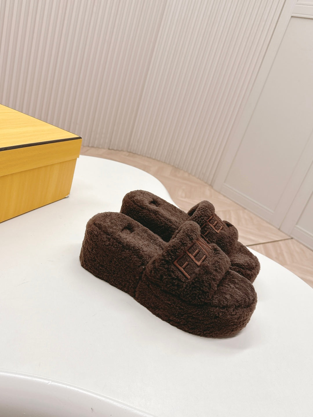 China Replica Fendi Women Shoes 102usd Only