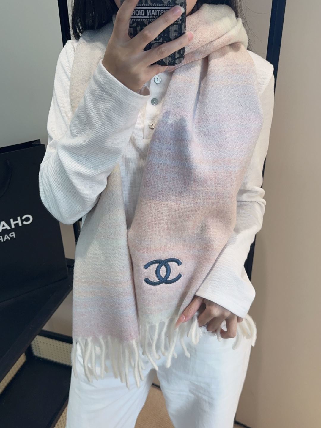 China Replica Gucci Scarf 62usd Only