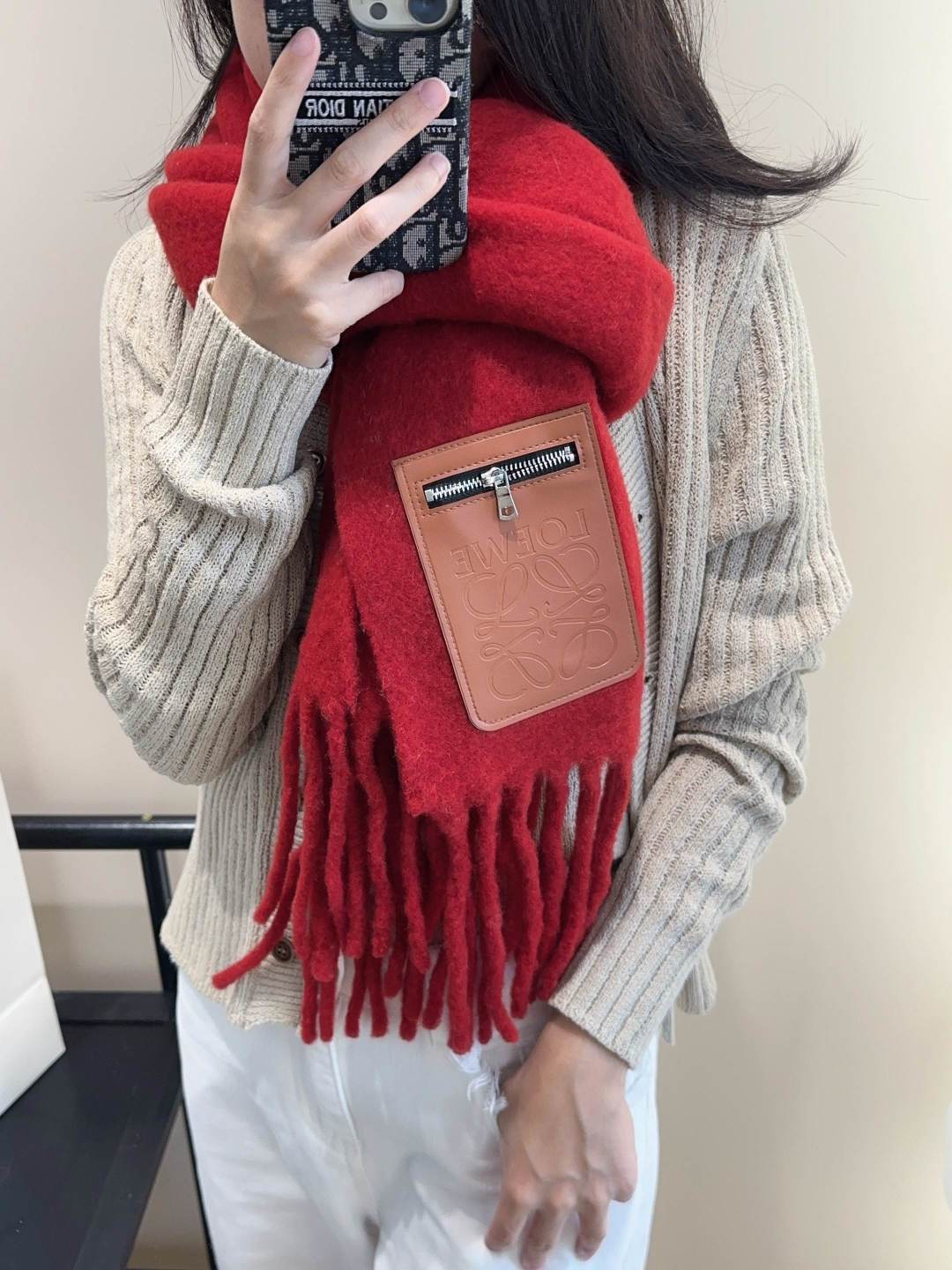 China Replica Loewe Scarf 66usd Only
