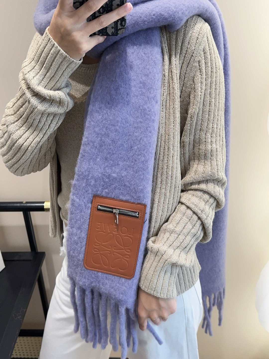 China Replica Loewe Scarf 66usd Only