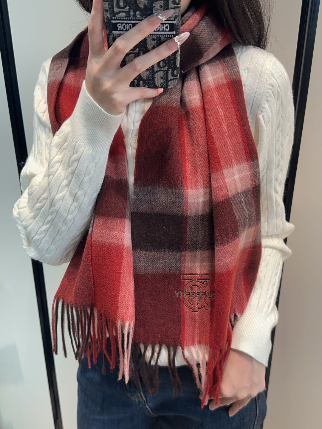 China Replica Burberry Scarf 44usd Only