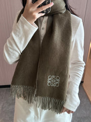 China Replica Loewe Scarf 48usd Only
