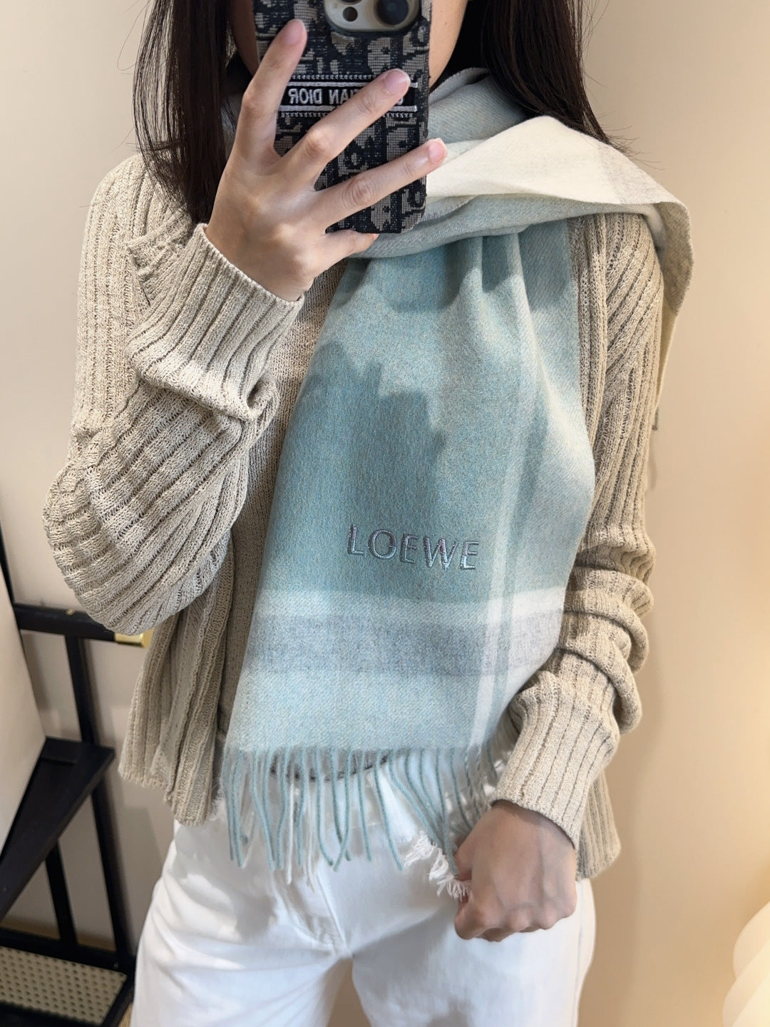 China Replica Loewe Scarf 46usd Only
