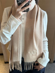 China Replica LV Scarf 48usd Only