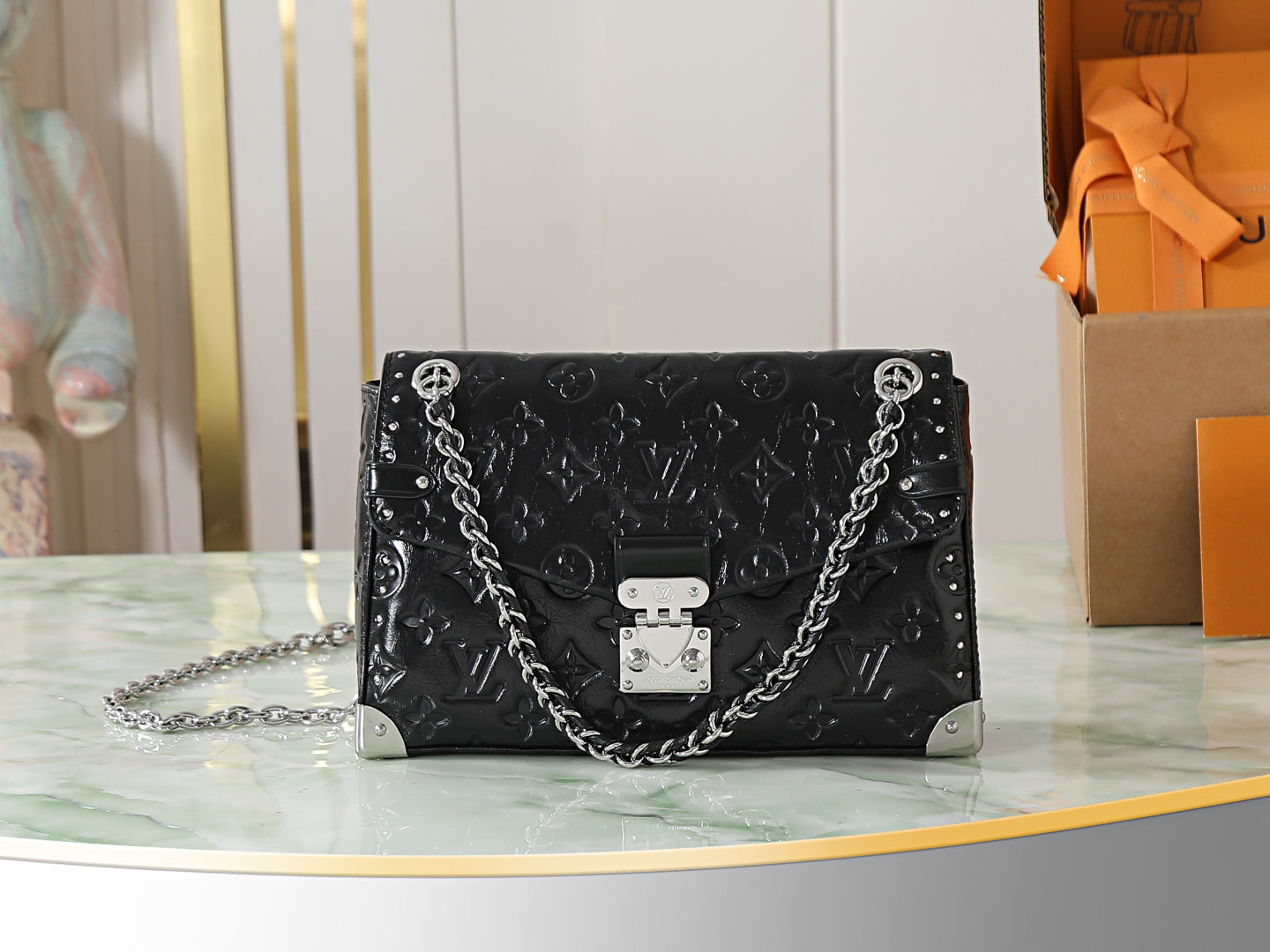 China Replica LV Handbags 204usd Only
