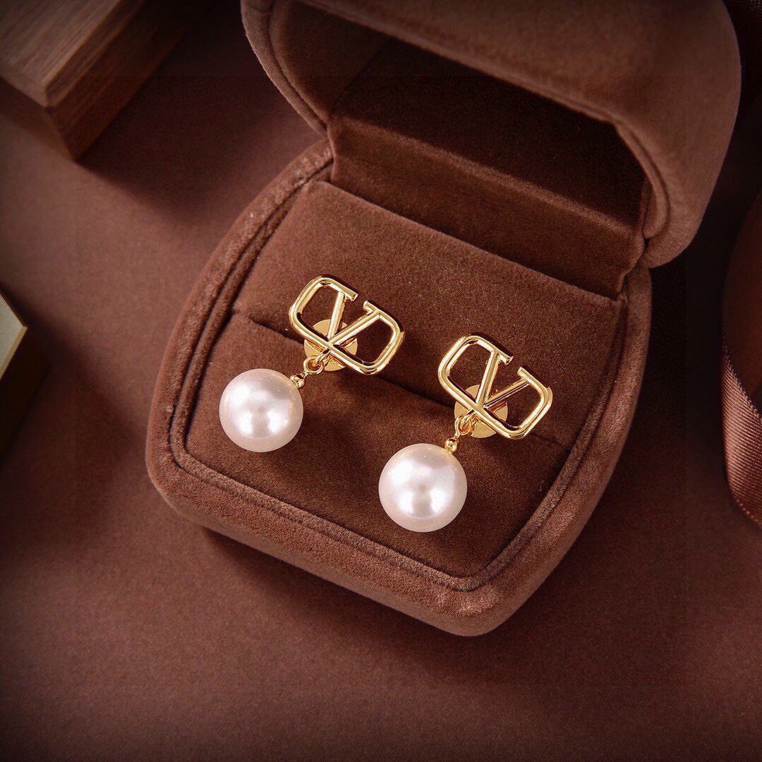 China Replica Valentino Earrings 22usd Only