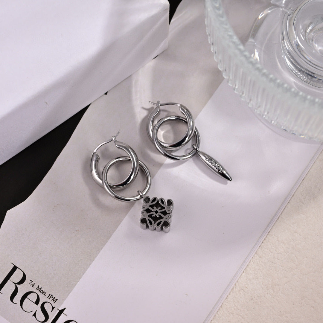 China Replica Loewe Earrings 26usd Only